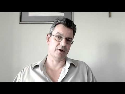 Narcissist&#039;s False Modesty (Pseudo-Humility)