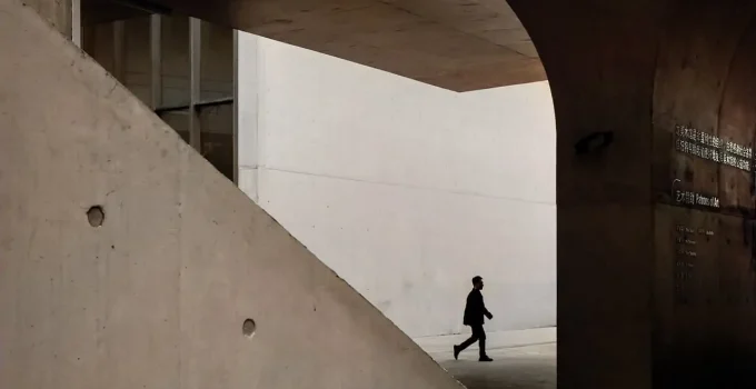 How To Handle Difficult People In Unavoidable Relationships