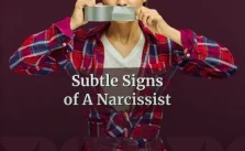 subtle signs of a narcissist