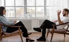 What Is A Mental Health Clinician, What Do They Do