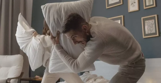 10 Ultra-Practical Tips To Stay Married To A Narcissist