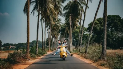 10 Ways To Be Happy In Daily Life: What Experts Say?
