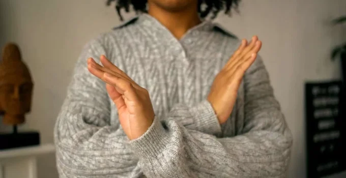 Is Being Lithromantic A Mental Disorder: Know The Truth