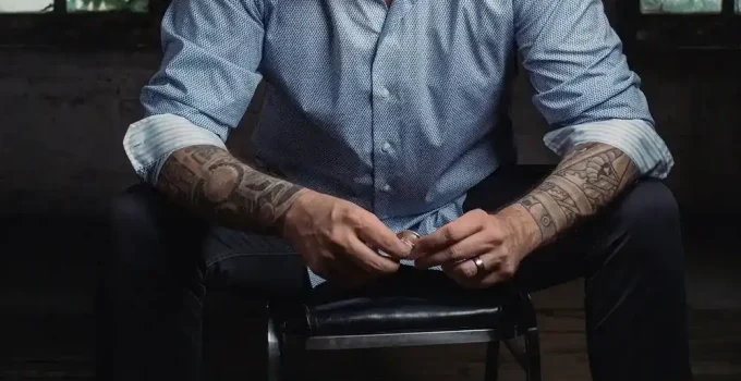 7 Signs of A Narcissistic Father: The Angry-Toxic Parent