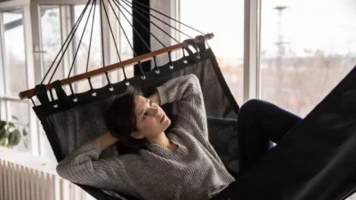 10 Reasons Why You Procrastinate & Hurt Your Happiness