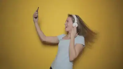 75+ Songs About Narcissism And Self-Obsessed People