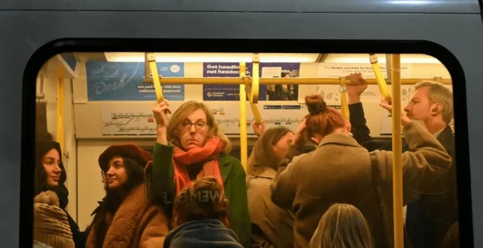 Quiz: How Lonely Are You? A Quick Check