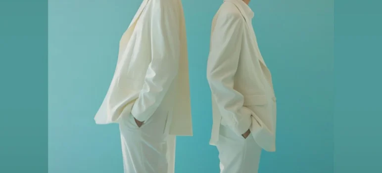 disentangle financially from narcissist