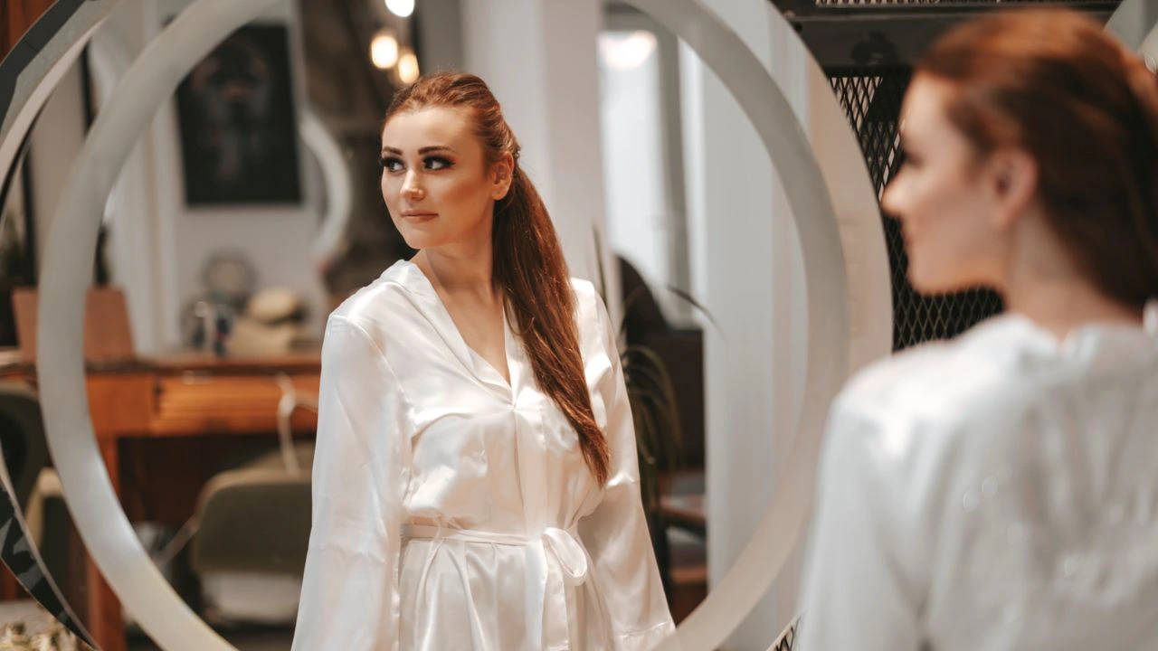 Self-Image in Psychology: How to Improve It